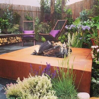 Les tables de feu corten