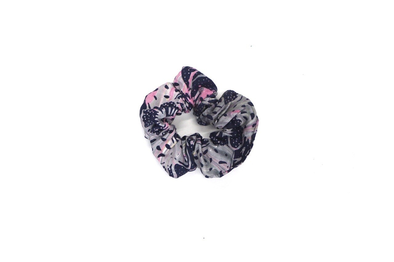 Batik Scrunchie - Grey and Pink