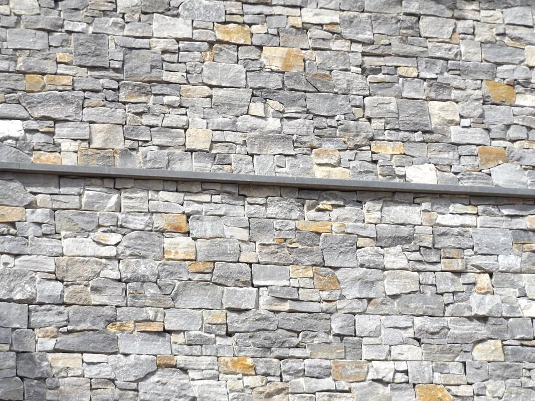 BLUESTONE - Kamień Elewacyjny Naturalny (Stone Panel System) - Pełna Krata