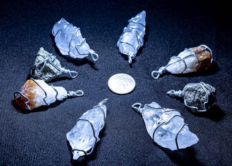 Abundance &amp; Manifestation Grid - 8 Crystals