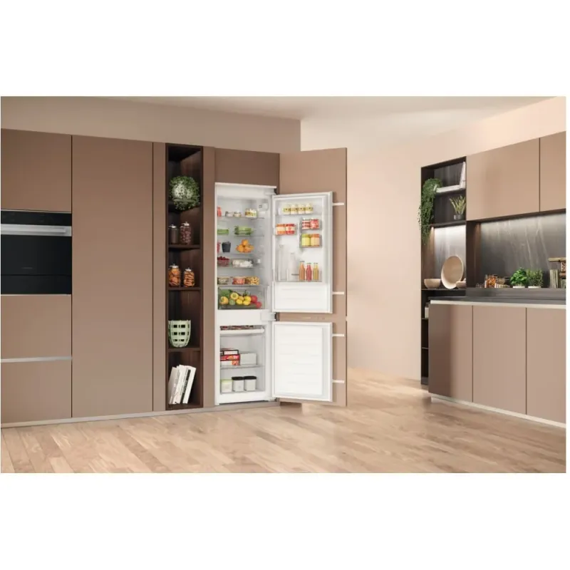 Hotpoint HTC18D011A1