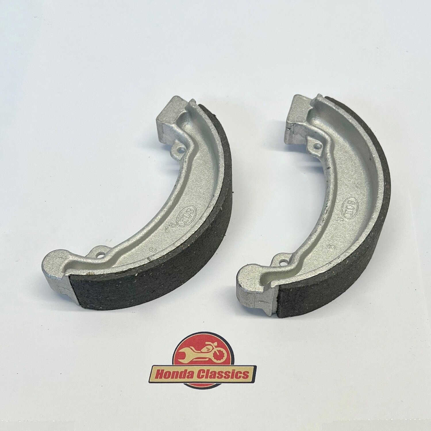 Brake Shoes Rear, Pair - H320