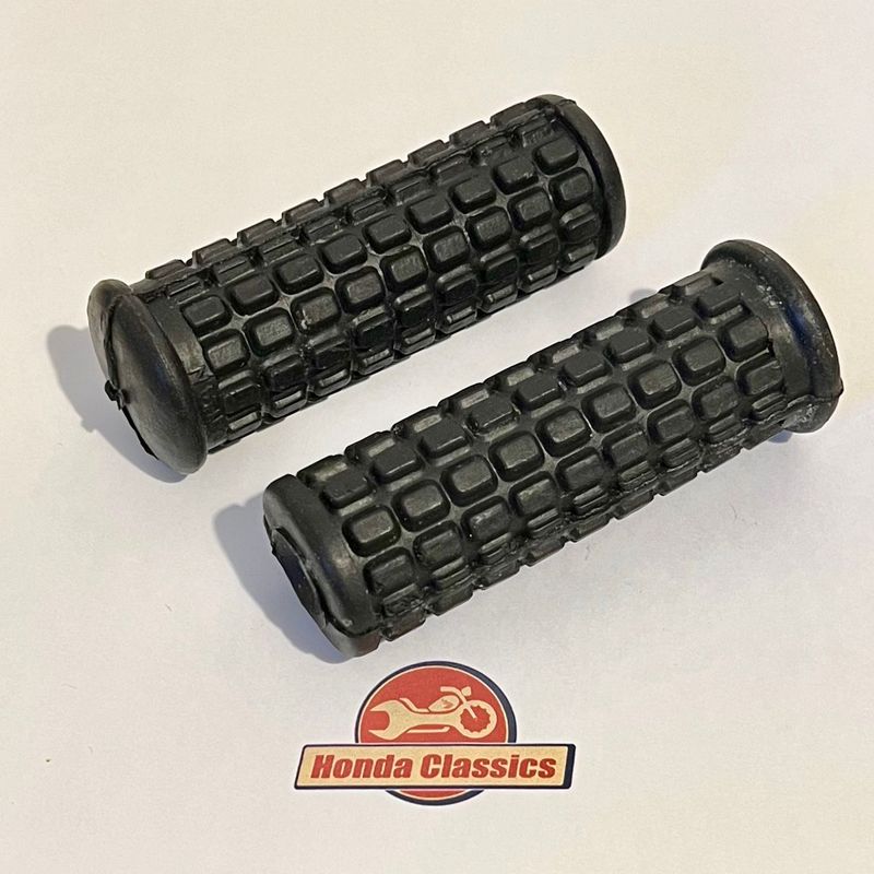 Footrest Step Rubber, Pair. 50661-268-000P