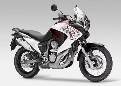 XL700V Transalp