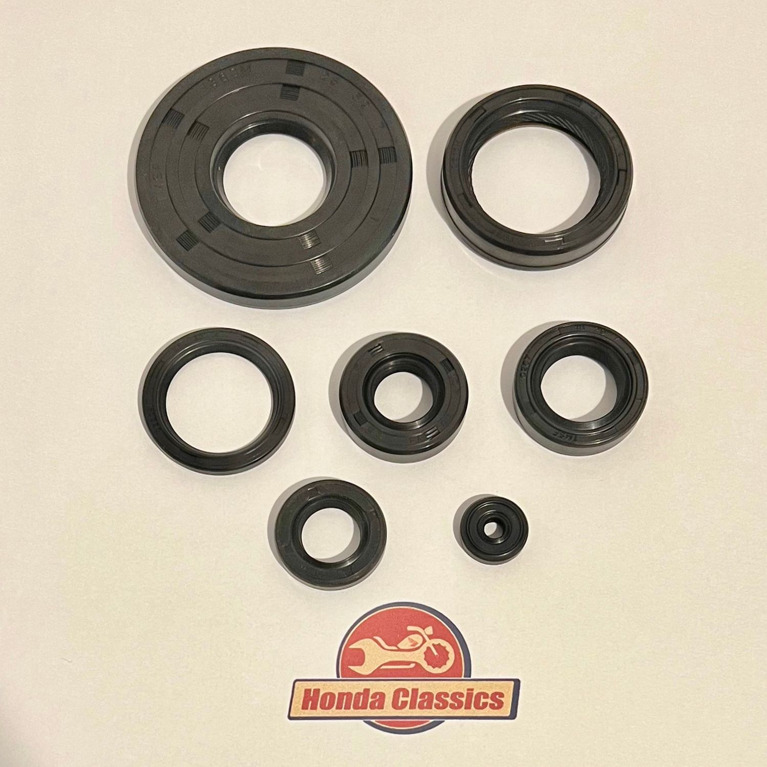Engine & Gearbox Oil Seal Kit, 7-Piece - KIT197