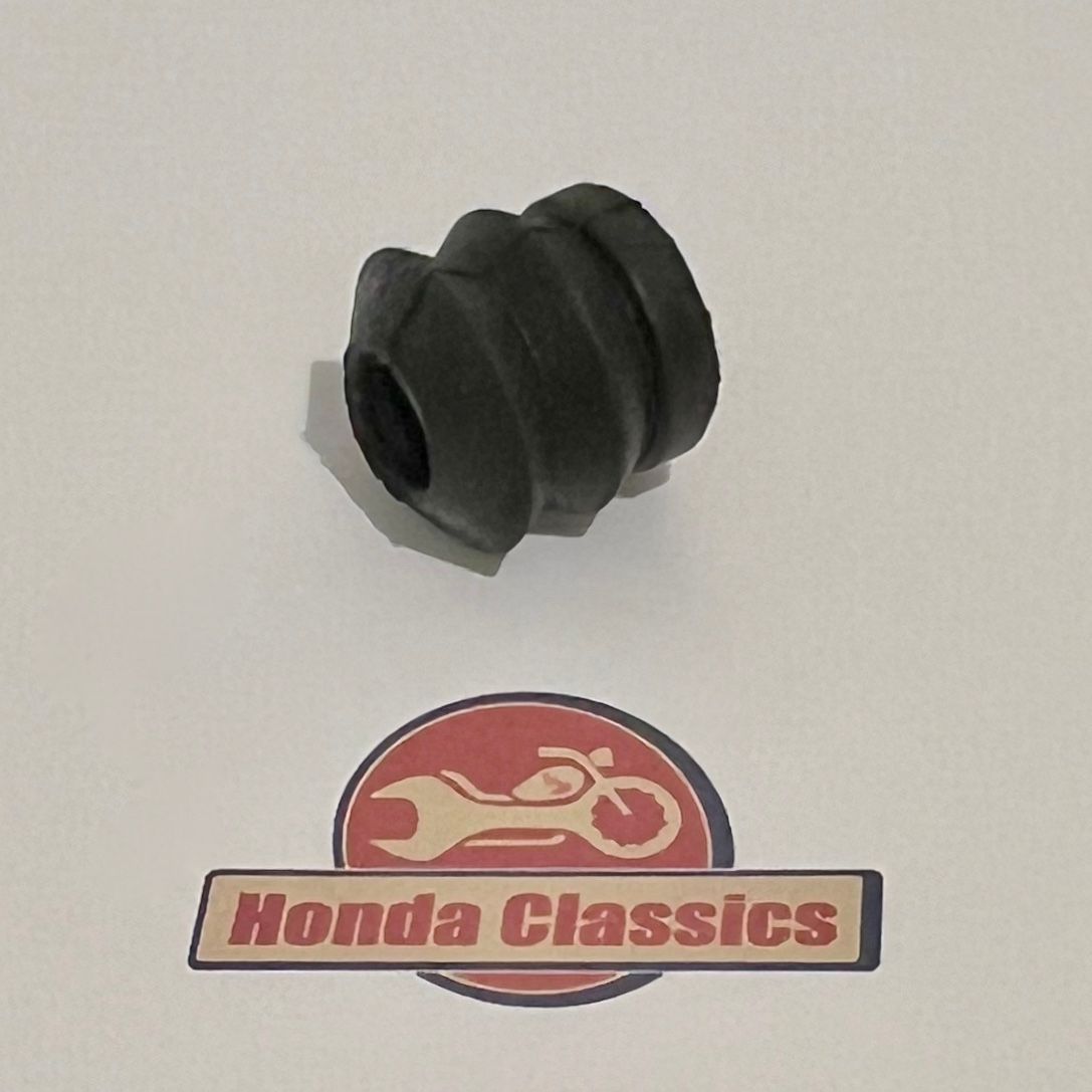 Brake Caliper Dust Cover Rubber Boot. 45133-371-006P