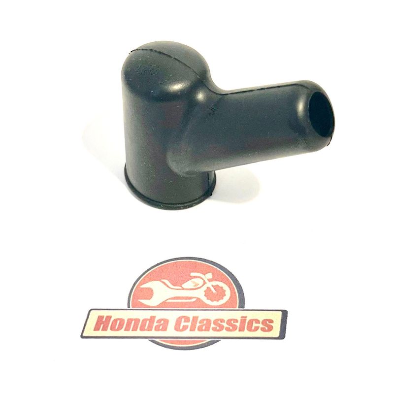 Front Brake Master Cylinder Rubber Boot. 45522-300-010P