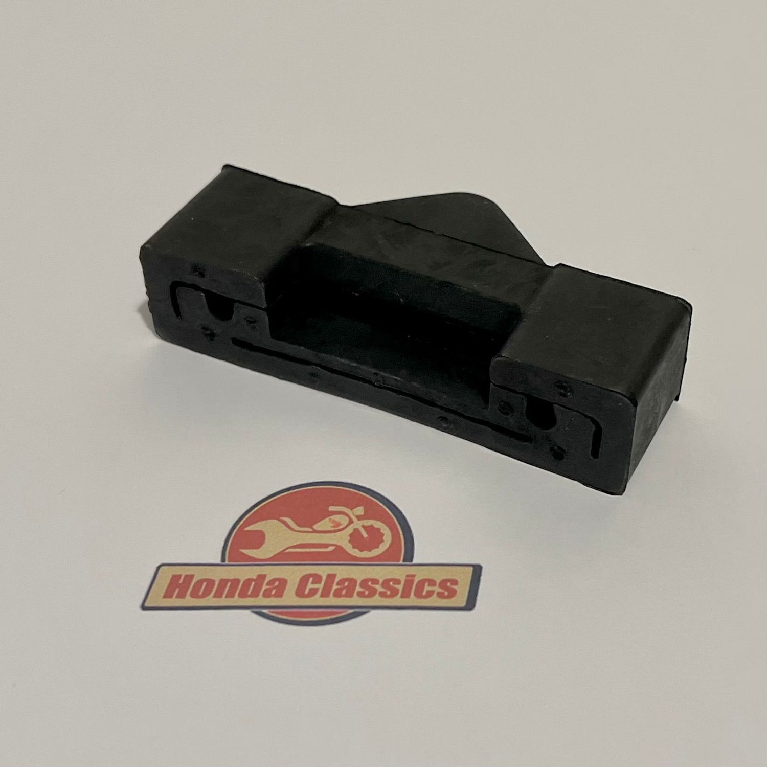 Fuel Tank Rubber Cushion Mount, Rear. 17613-286-000P