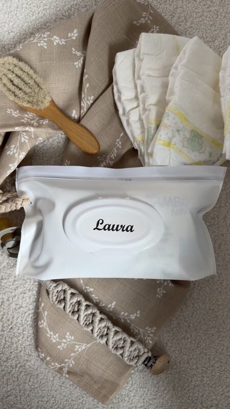 Feuchttüchertasche mit Namen