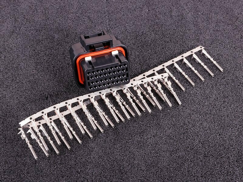 MaxxECU PDM20 Liitin 1 (AMP 34-pin)