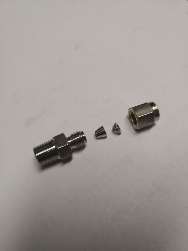 EGT kiinnitysnippa 1/8 npt