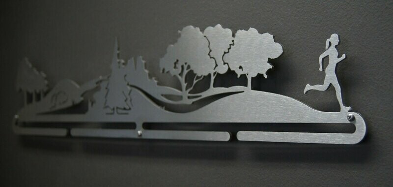 Medal Holder Trailscape - Female