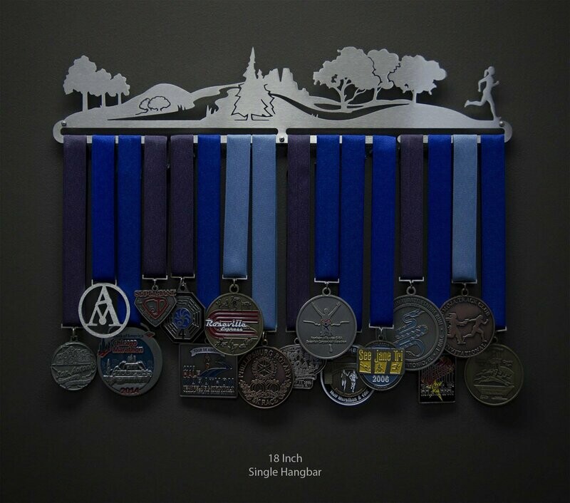 Medal Holder Trailscape - Female
