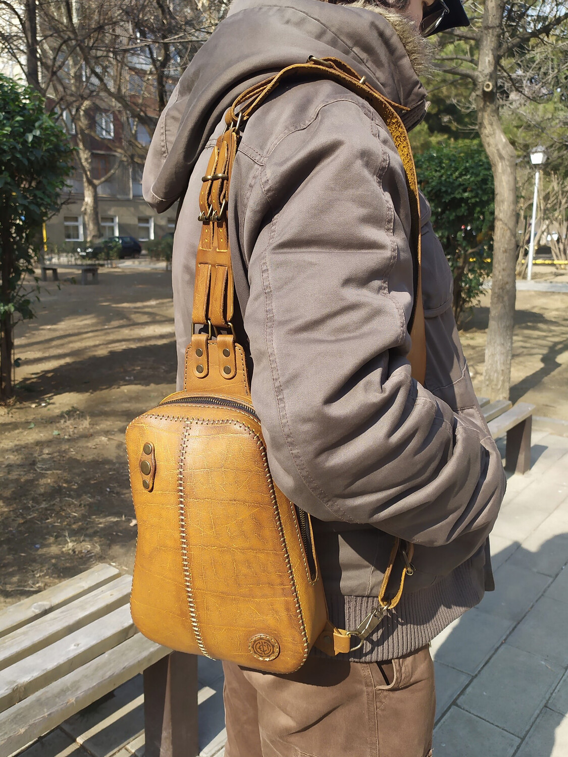 Sling Back/Sling Bag