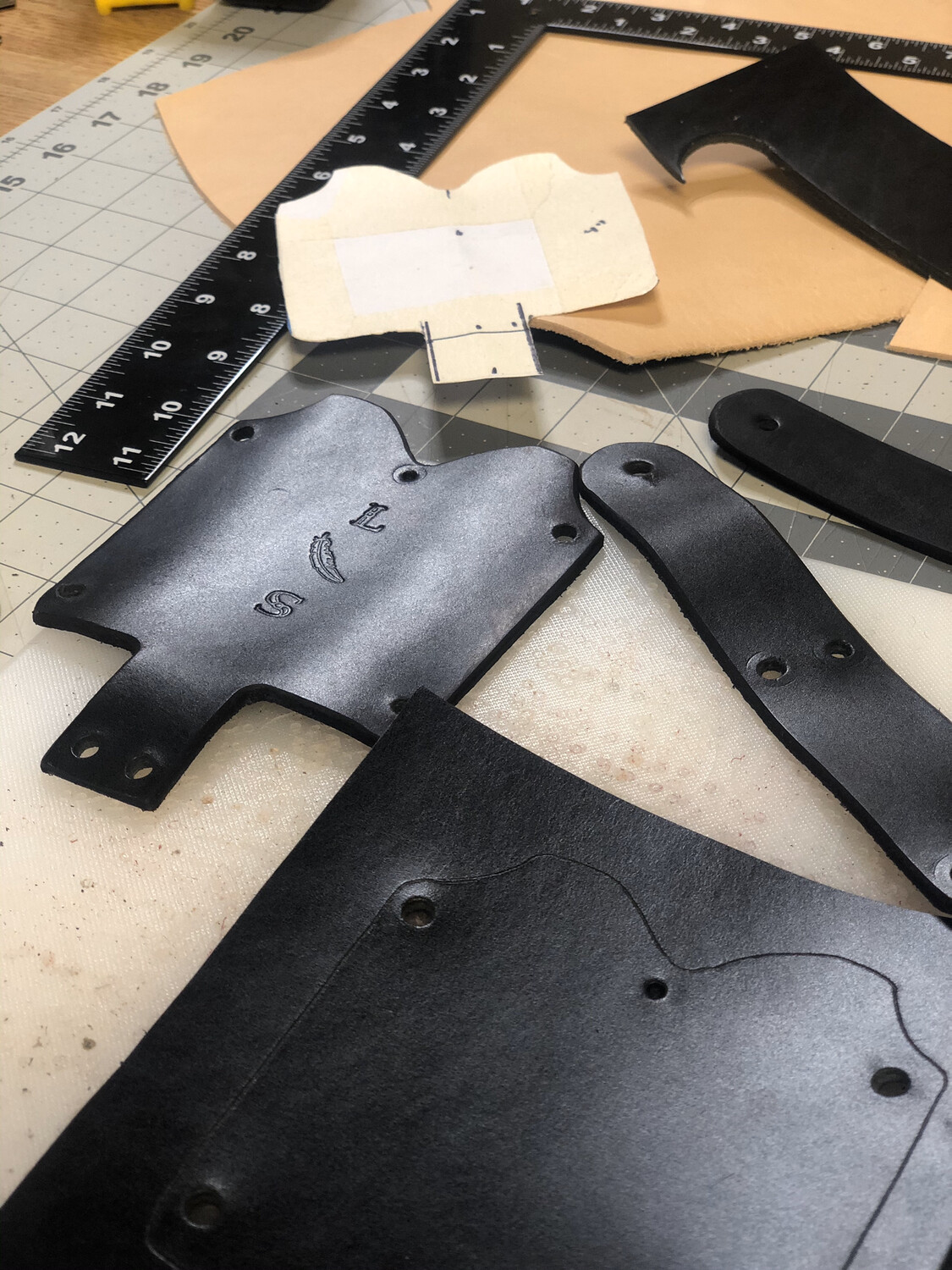 8oz Leatherman Holster (In Stock)