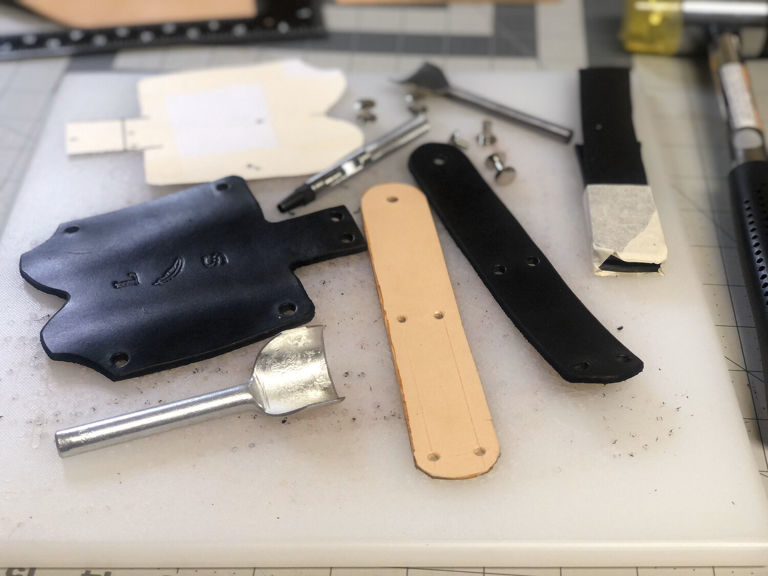 8oz Leatherman Holster (In Stock)