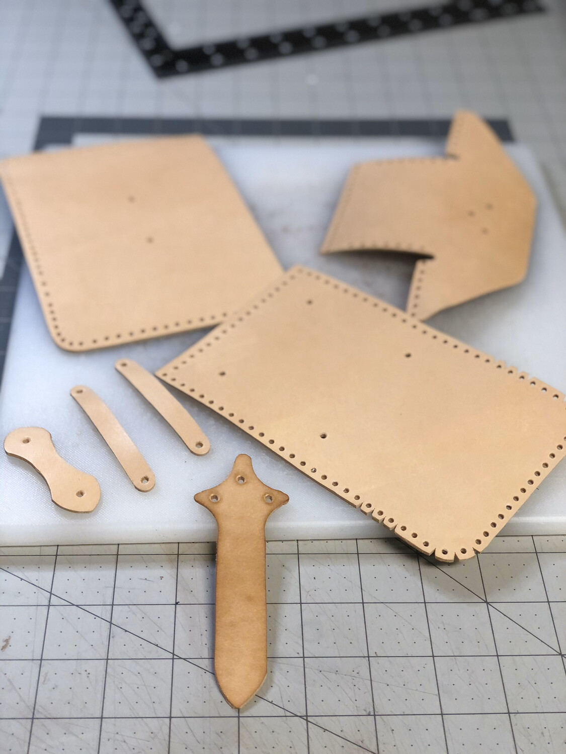 Ammo pouch (handmade)