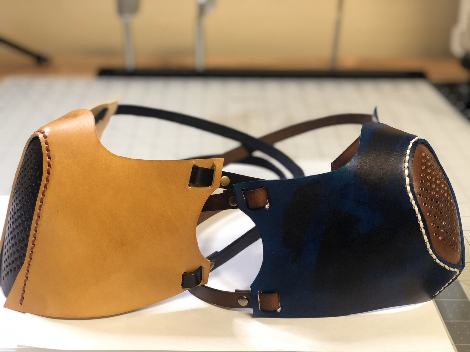 Leather Mask (InStock)