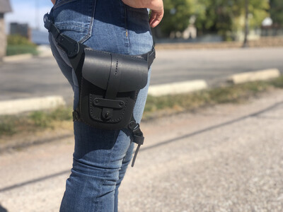 Hip bag w/ Leg Strap (In Stock)