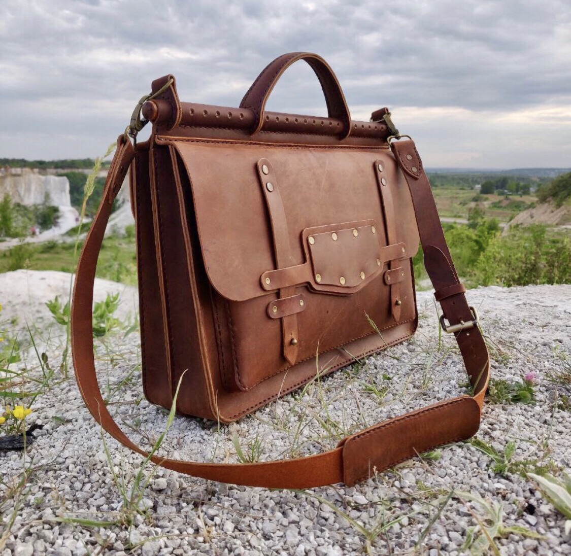 Próximo Thrice Briefcase 