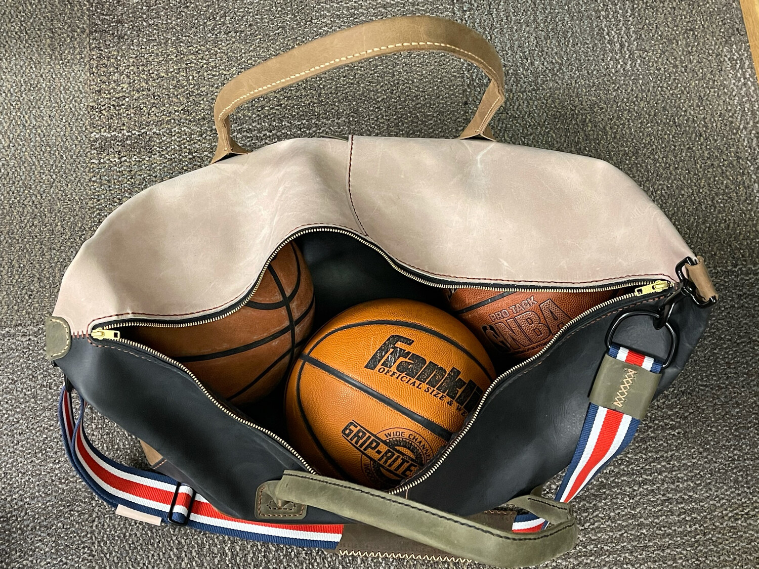 Camouflage Leather Duffle Bag (Mission 22)