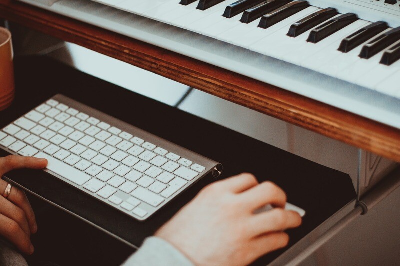 Clase: Componer y producir (en el estudio)