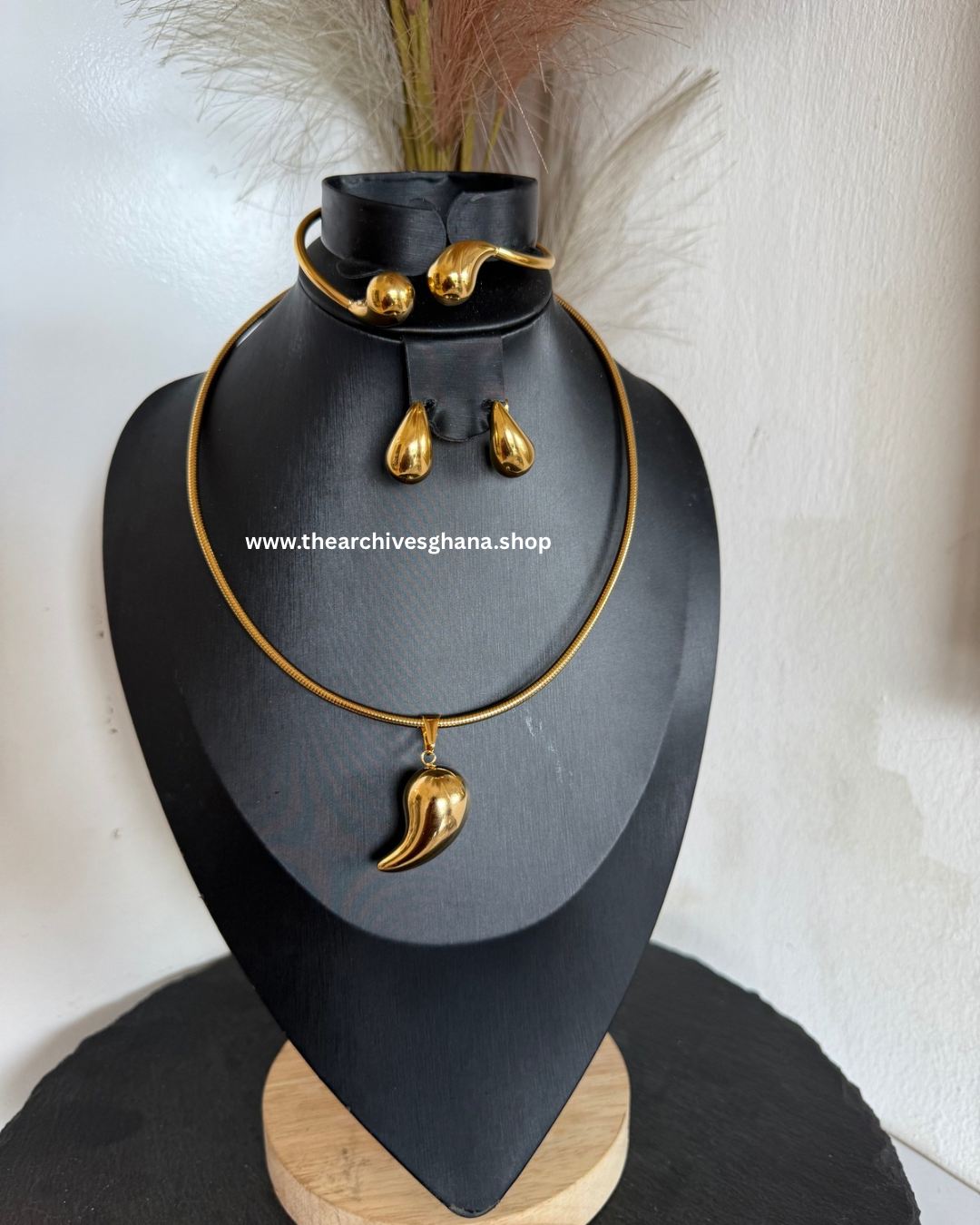 Kelly 4 Set Gold