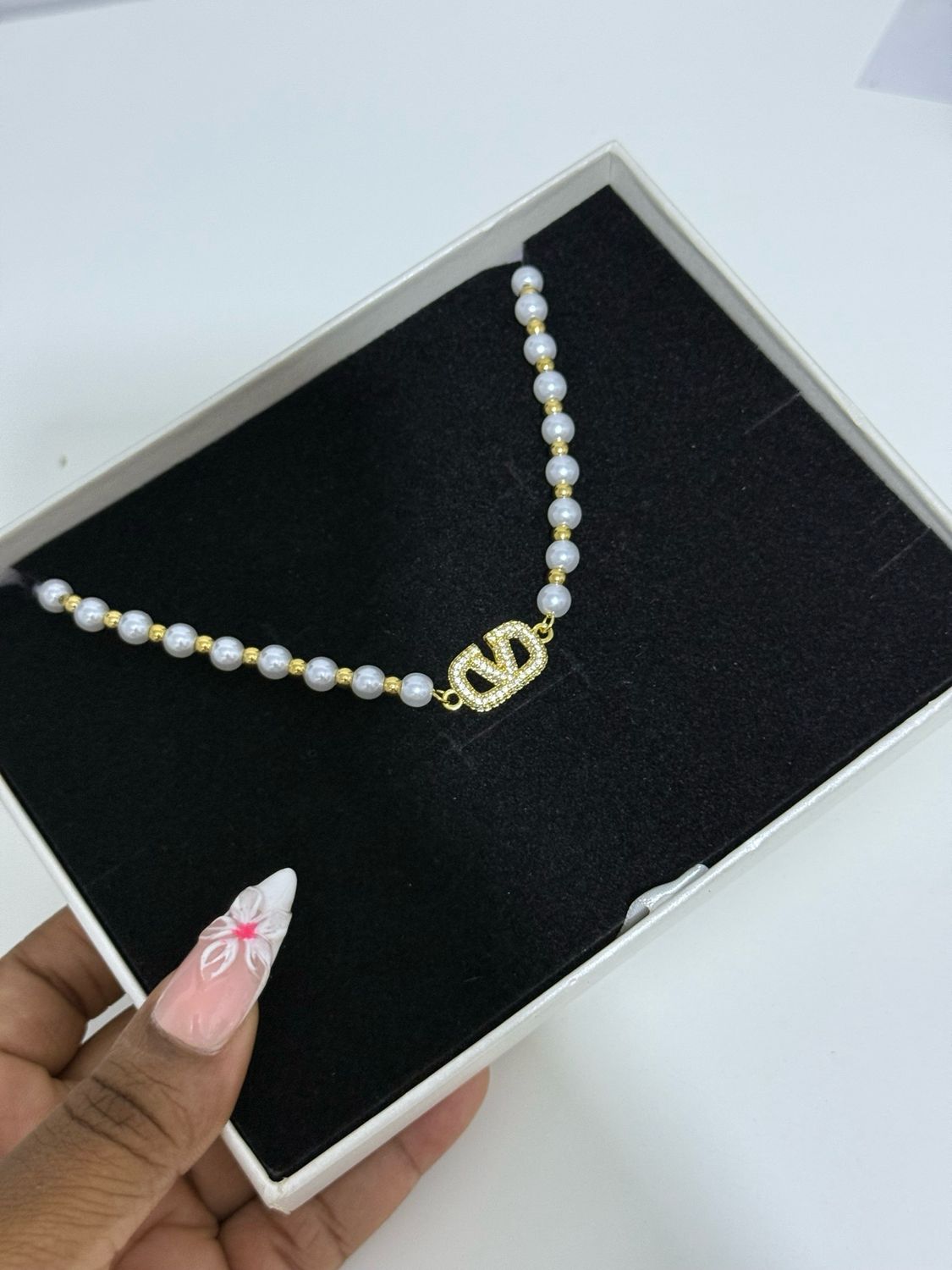 Prisy Pearl Necklace