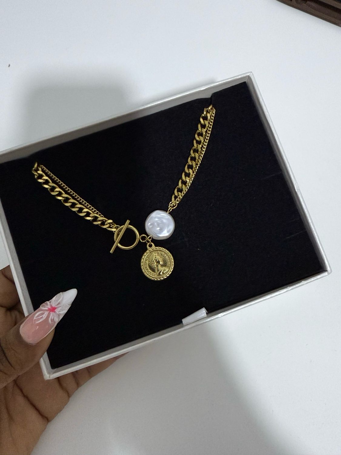 Prisy Pearl Necklace