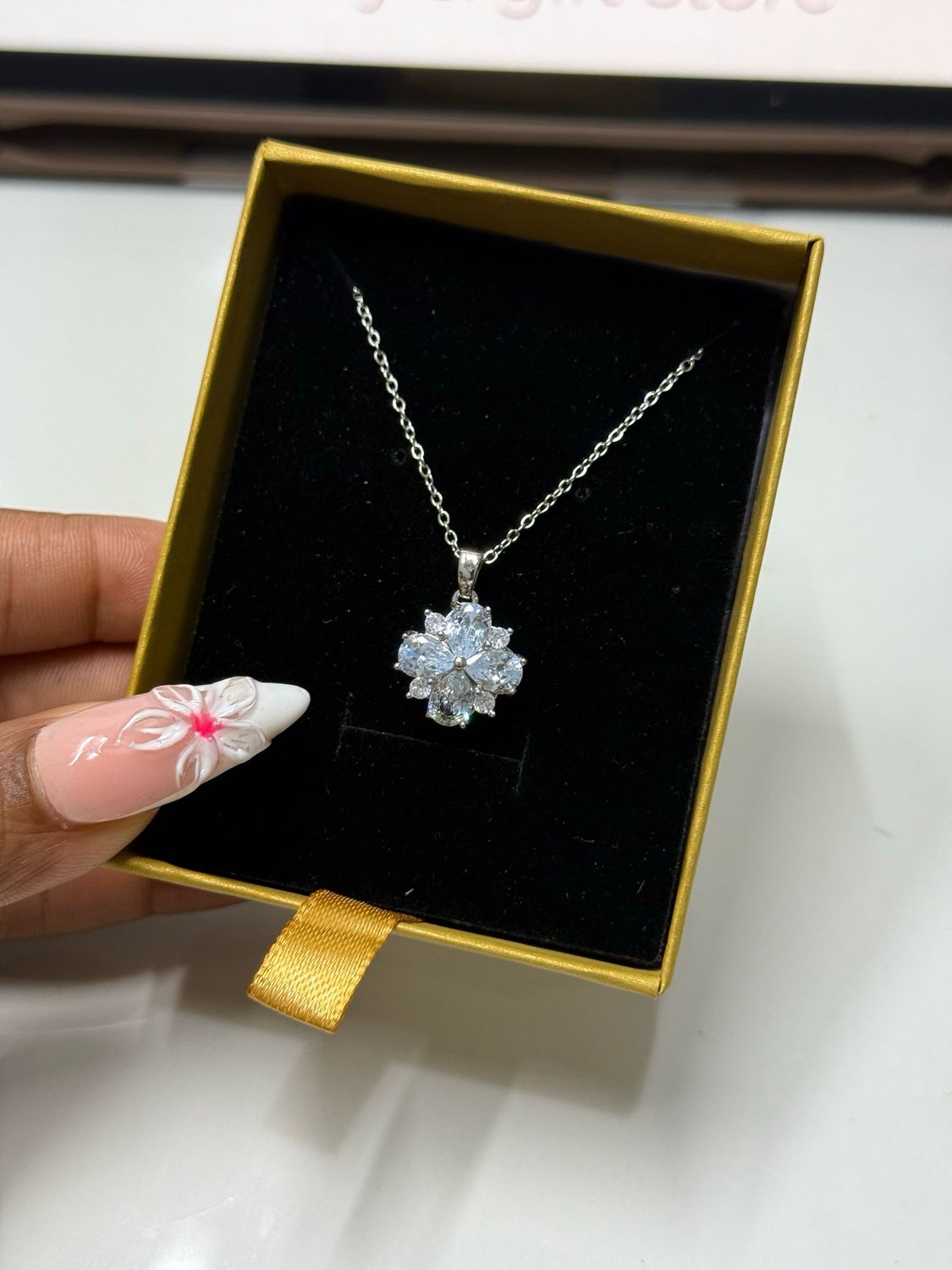 Hazel Necklace