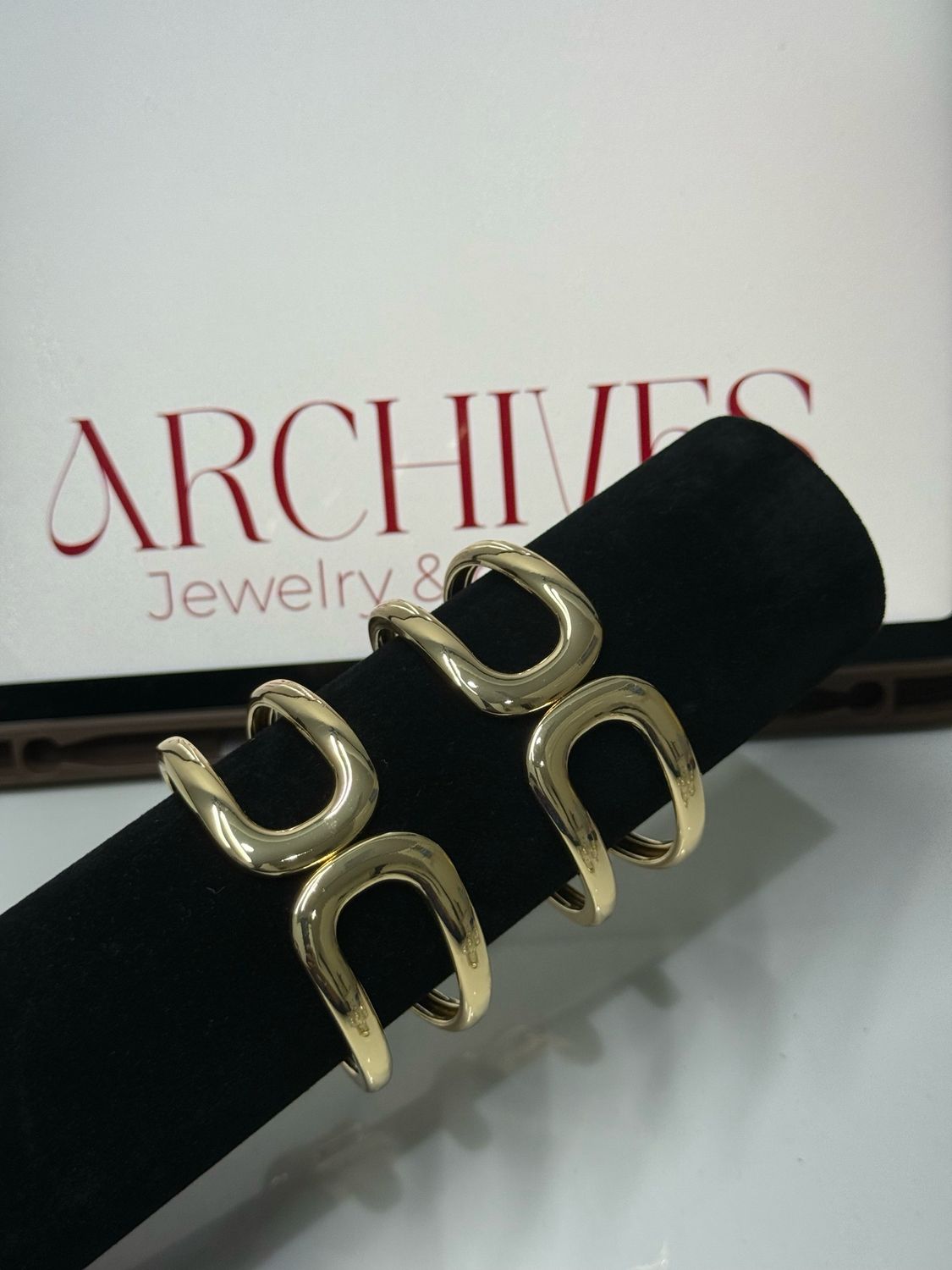 Ema Bold Bangle