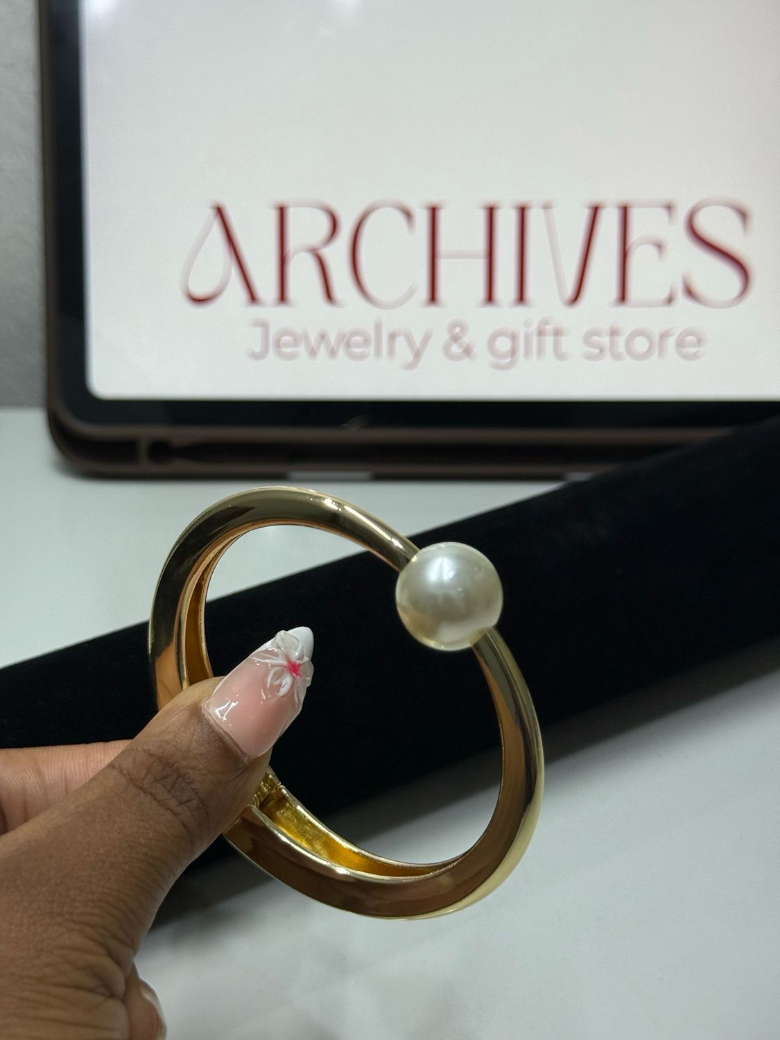 Ema Bold Bangle