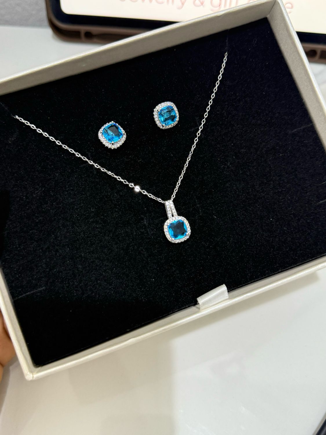 Nina Necklace