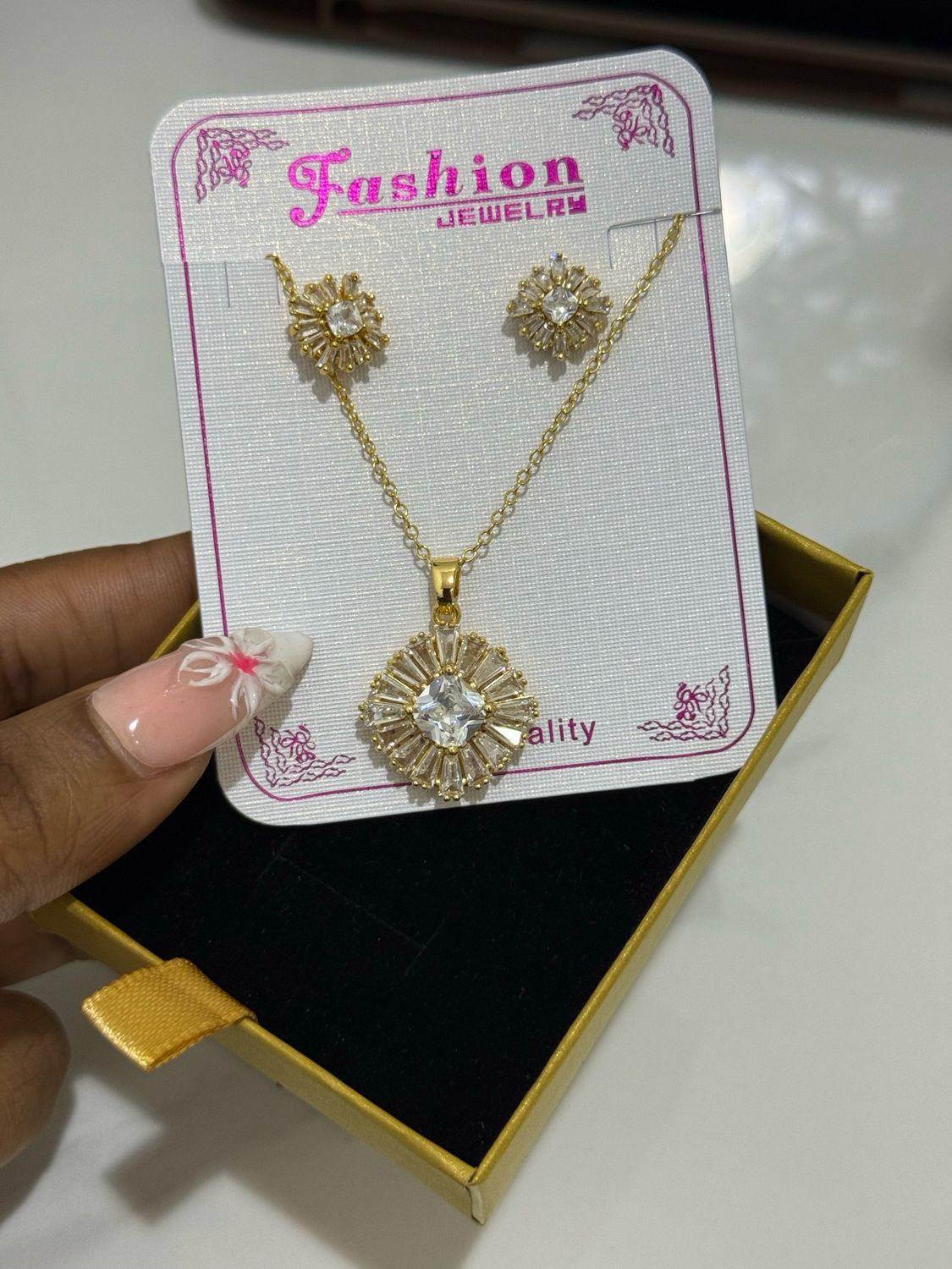 Nina Necklace