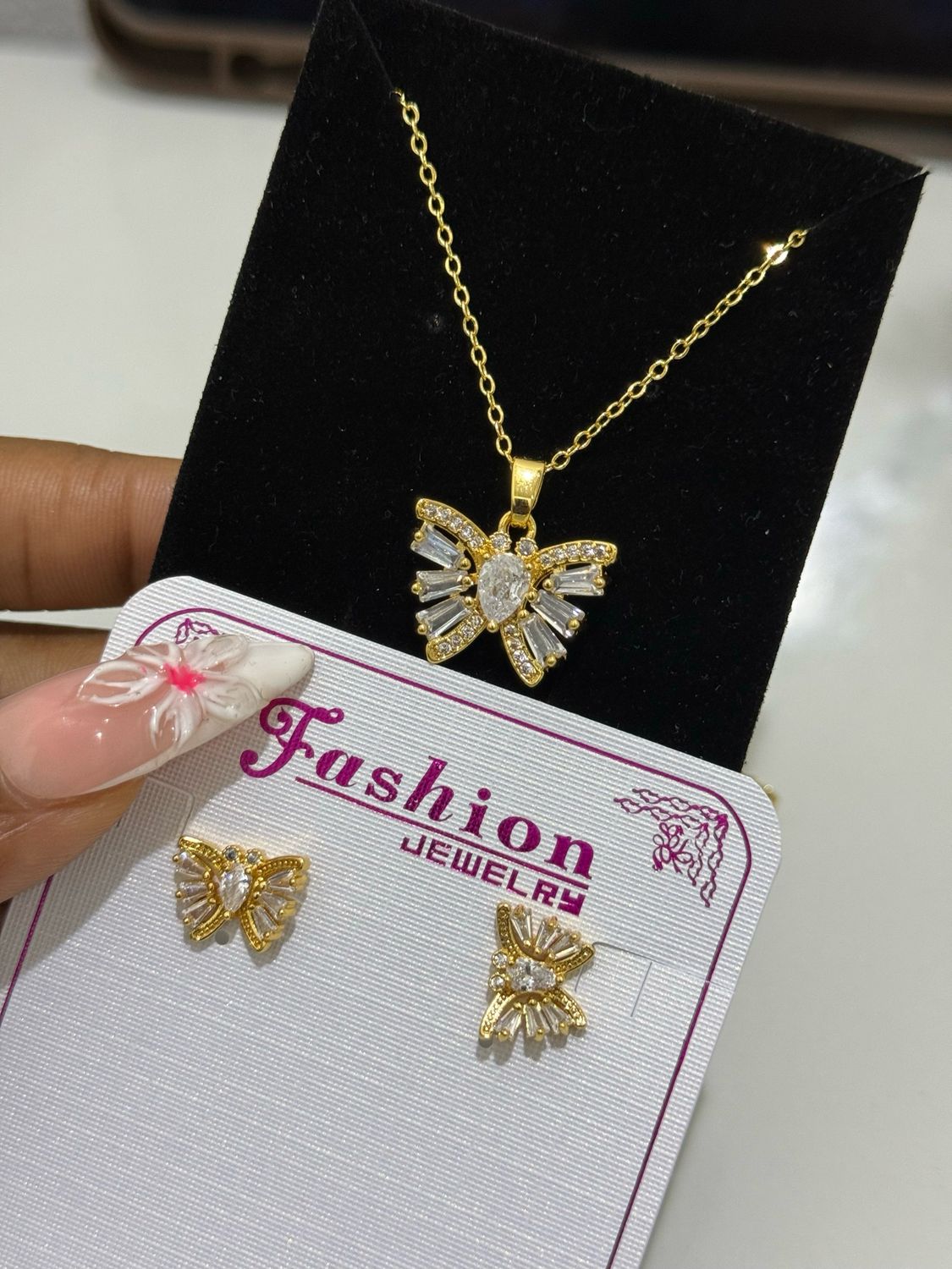Nina Necklace