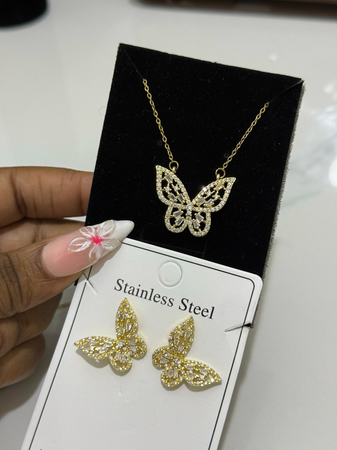 Nina Necklace