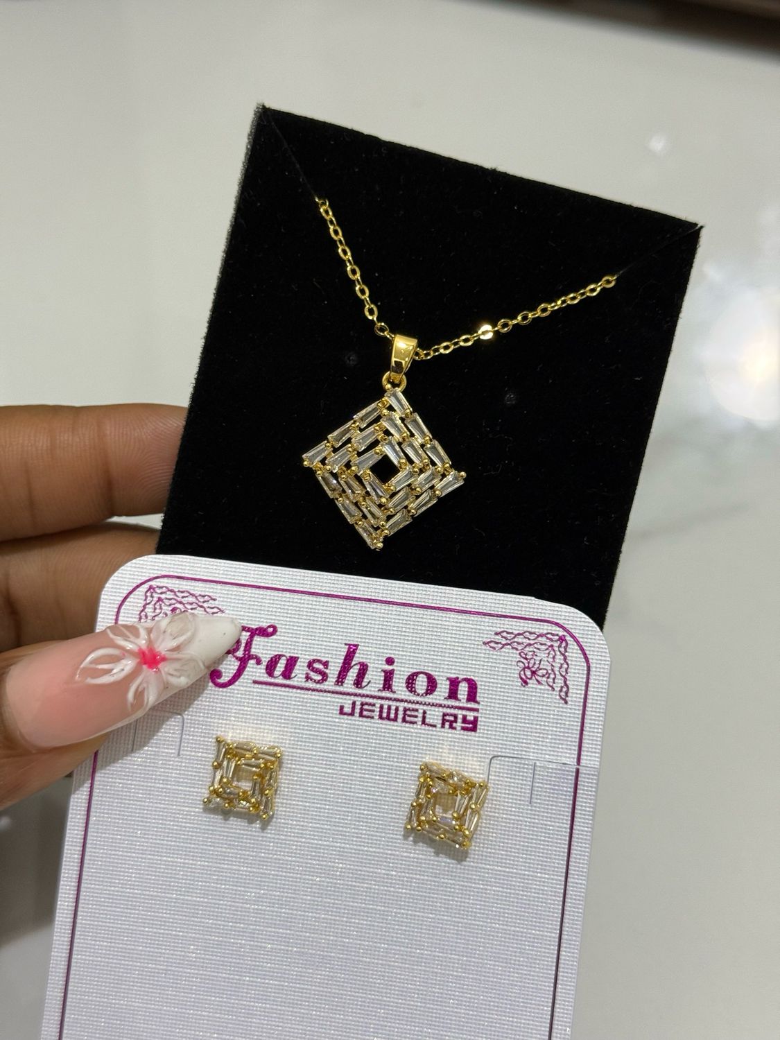 Nina Necklace