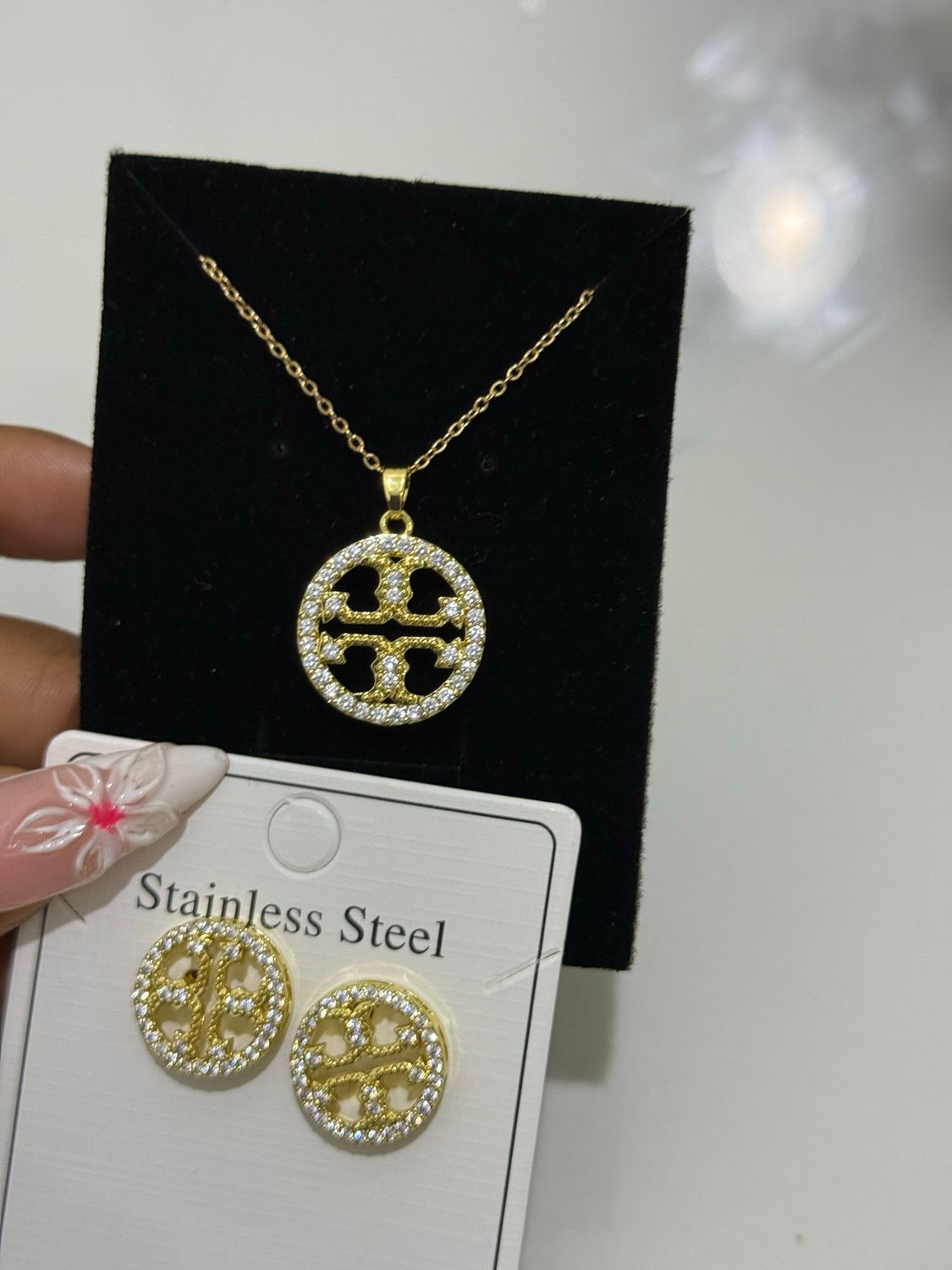 Nina Necklace