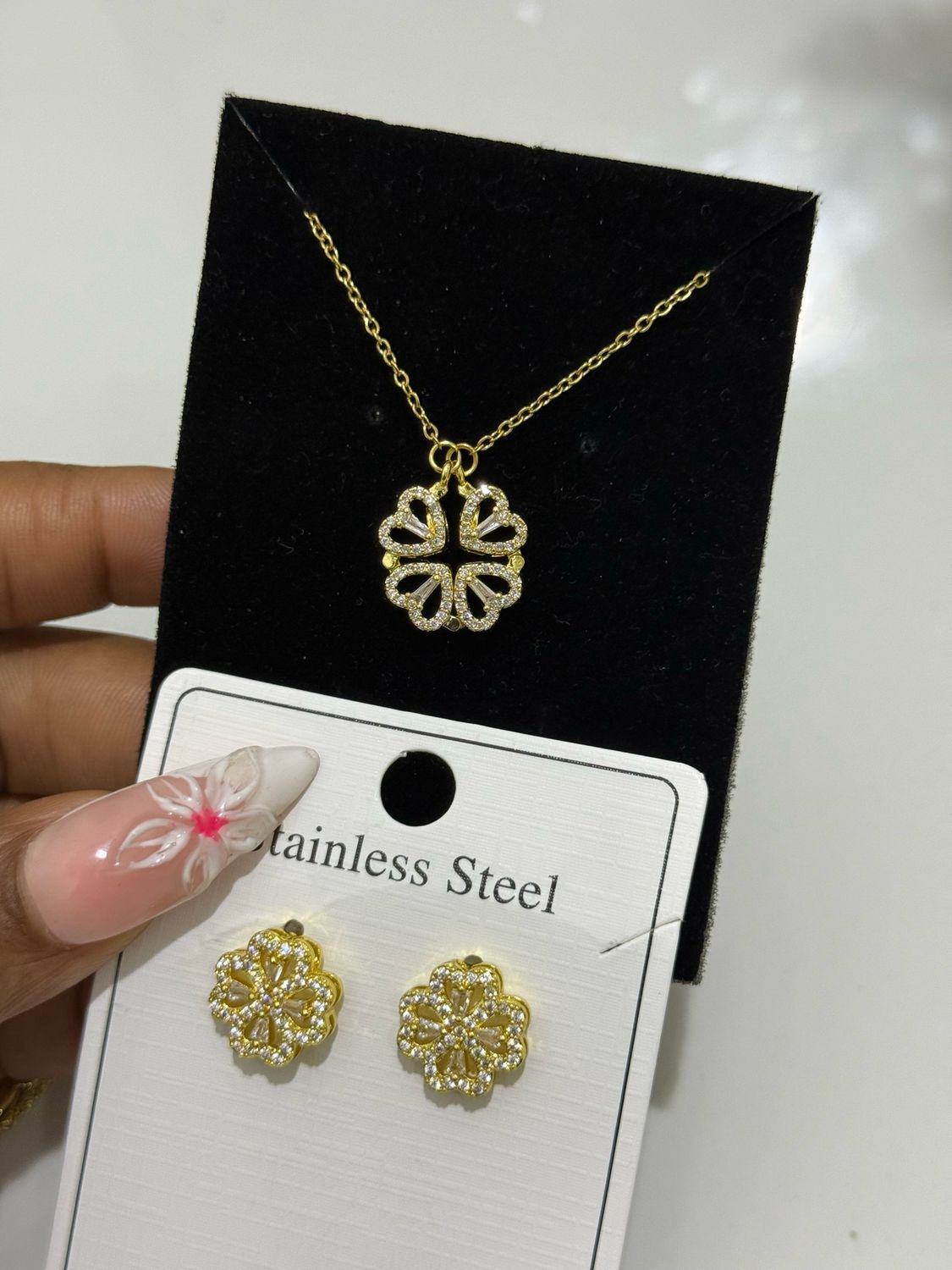 Nina Necklace