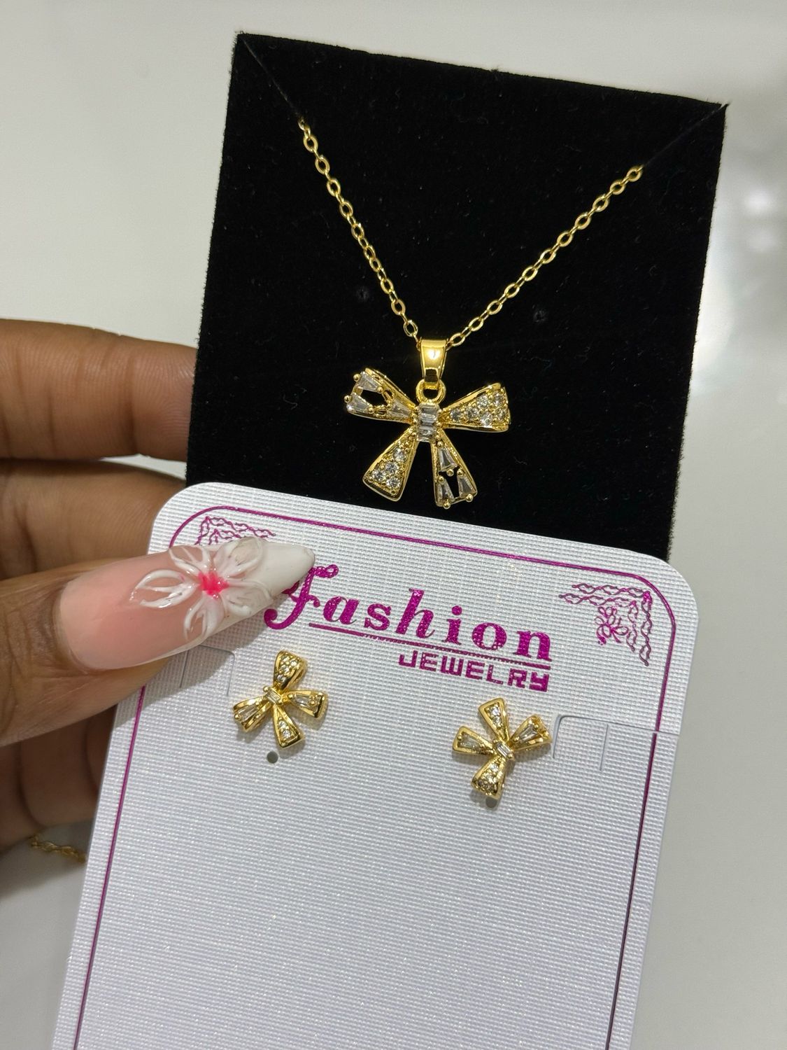 Nina Necklace