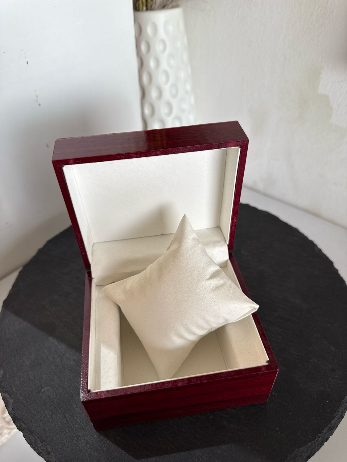 Watch Box
