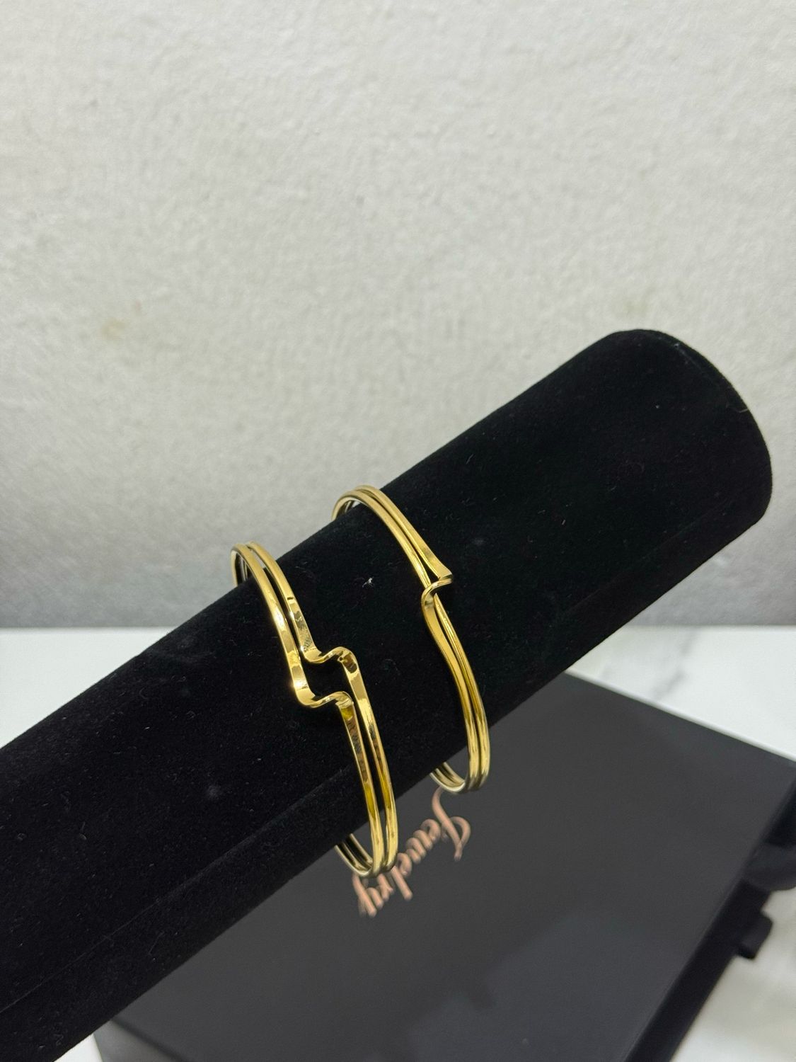 Ella Ivy Bangle