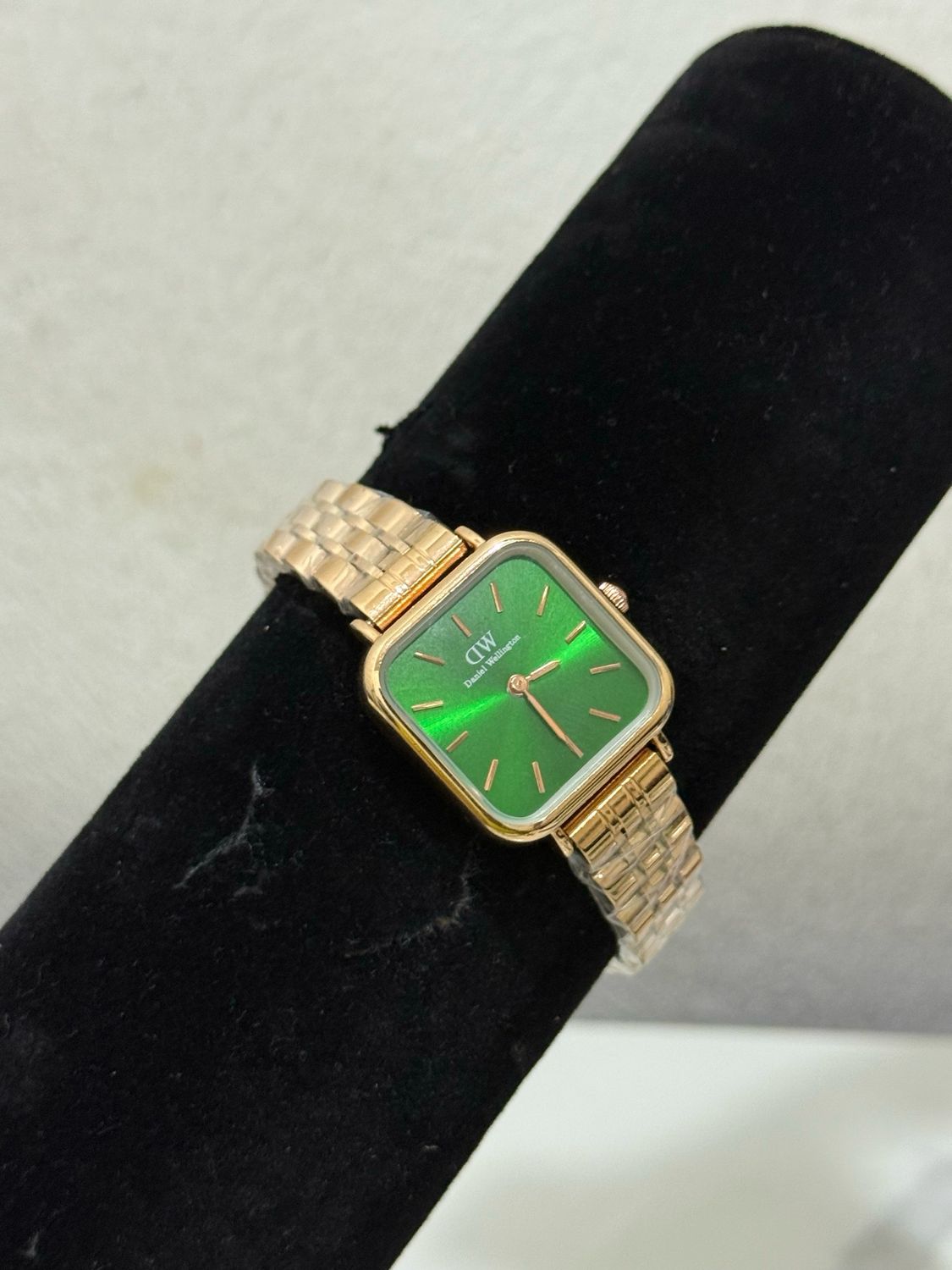Dw Rose Gold Green Face