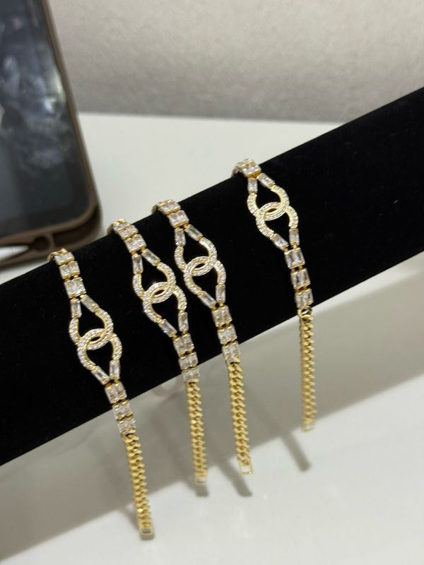 Lia Crystal Bracelet