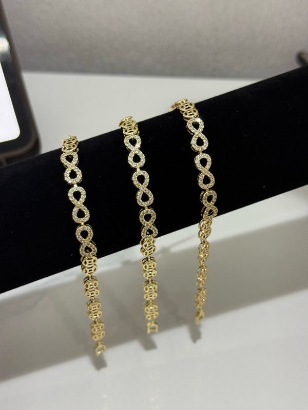 Lia Bracelet