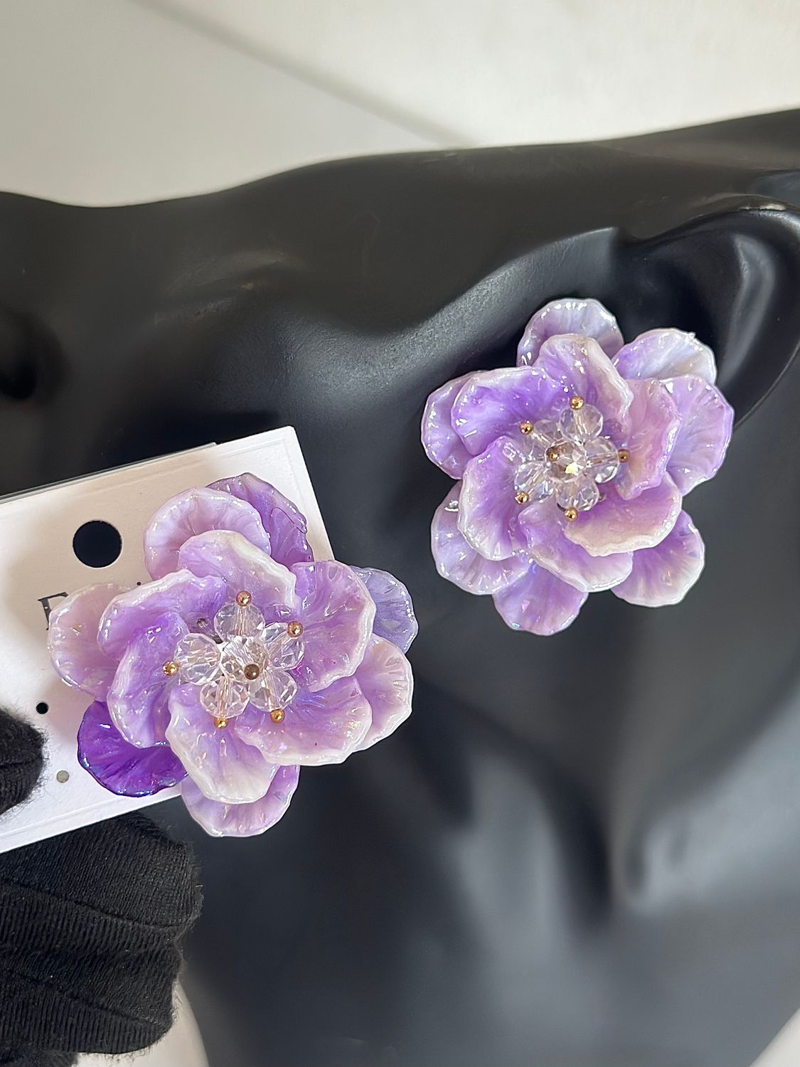 Floral statement earring