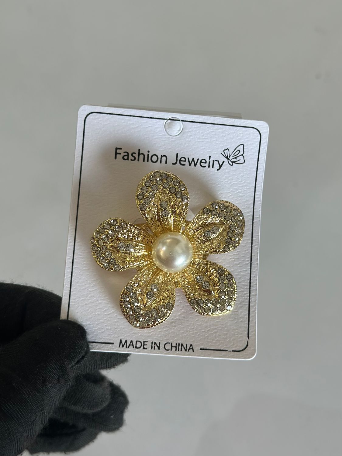 Brooch