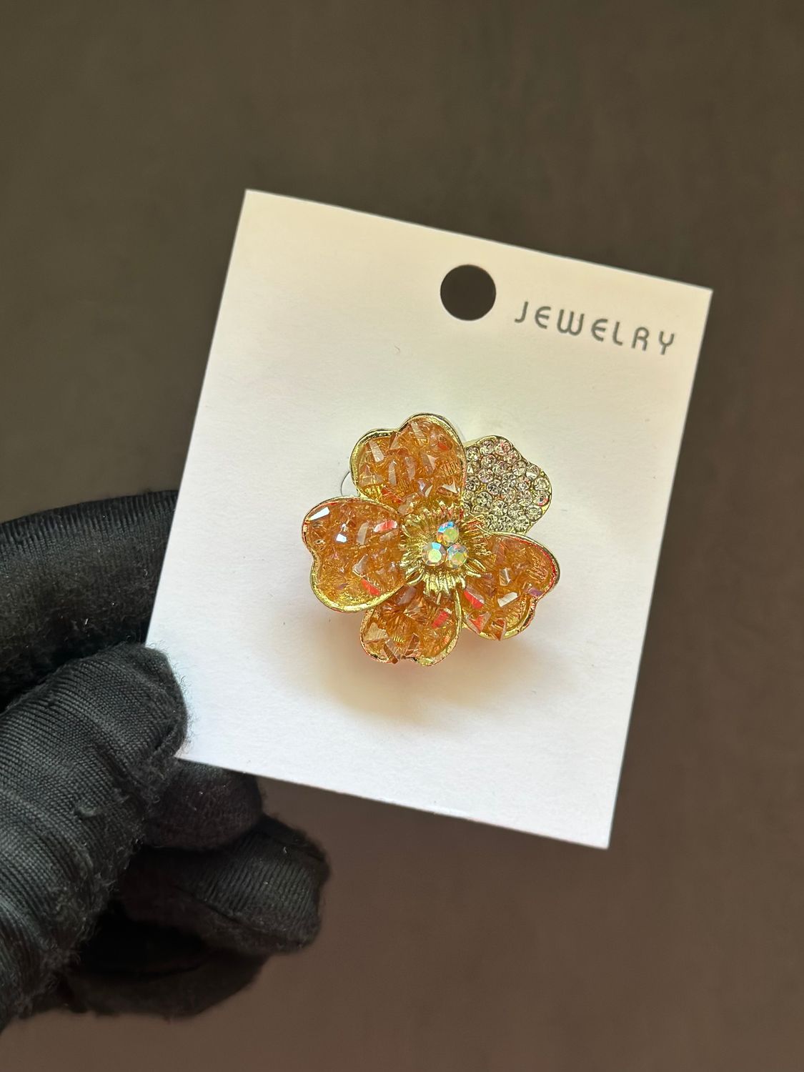 Brooch
