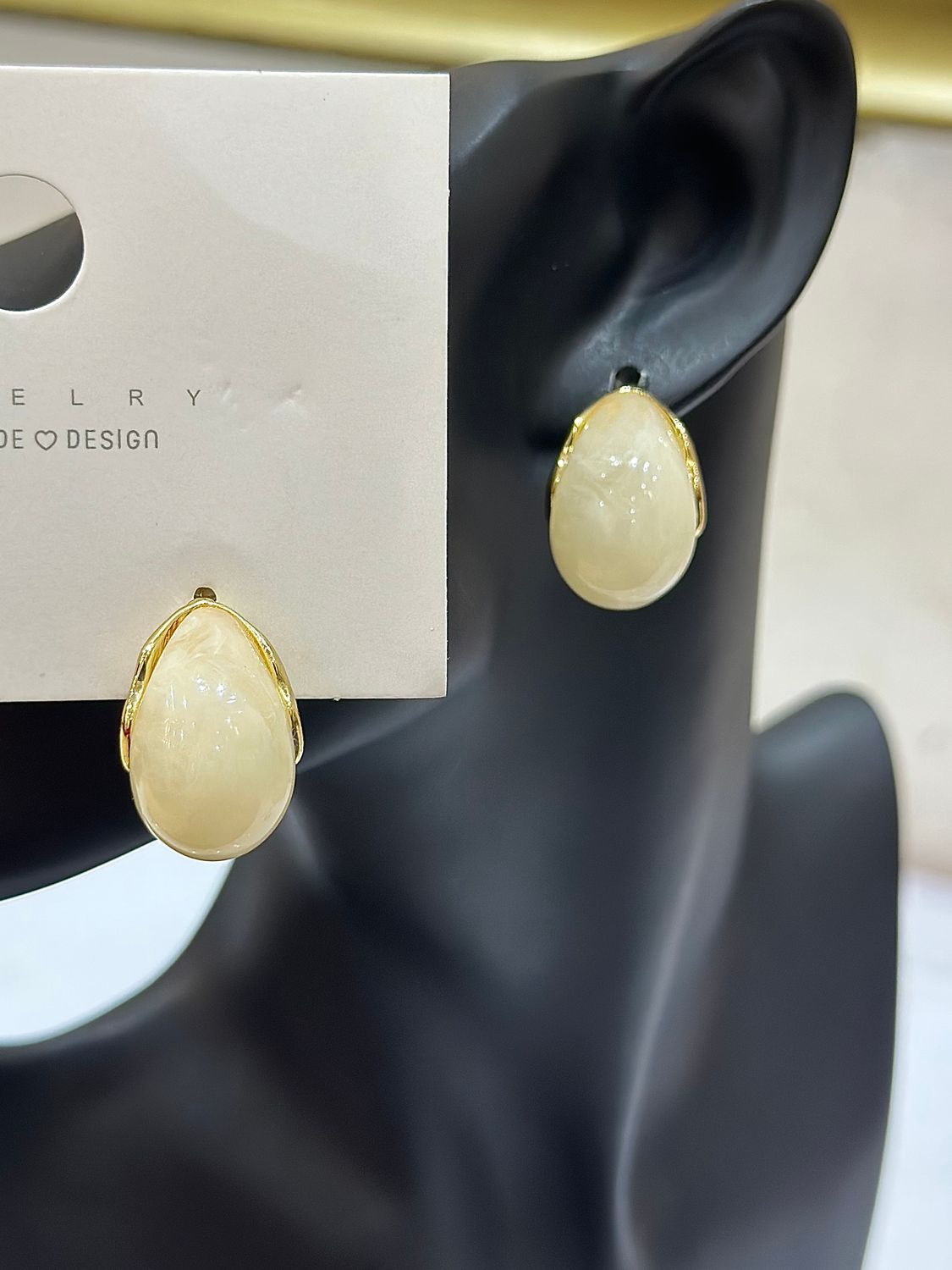 Cassie earrings