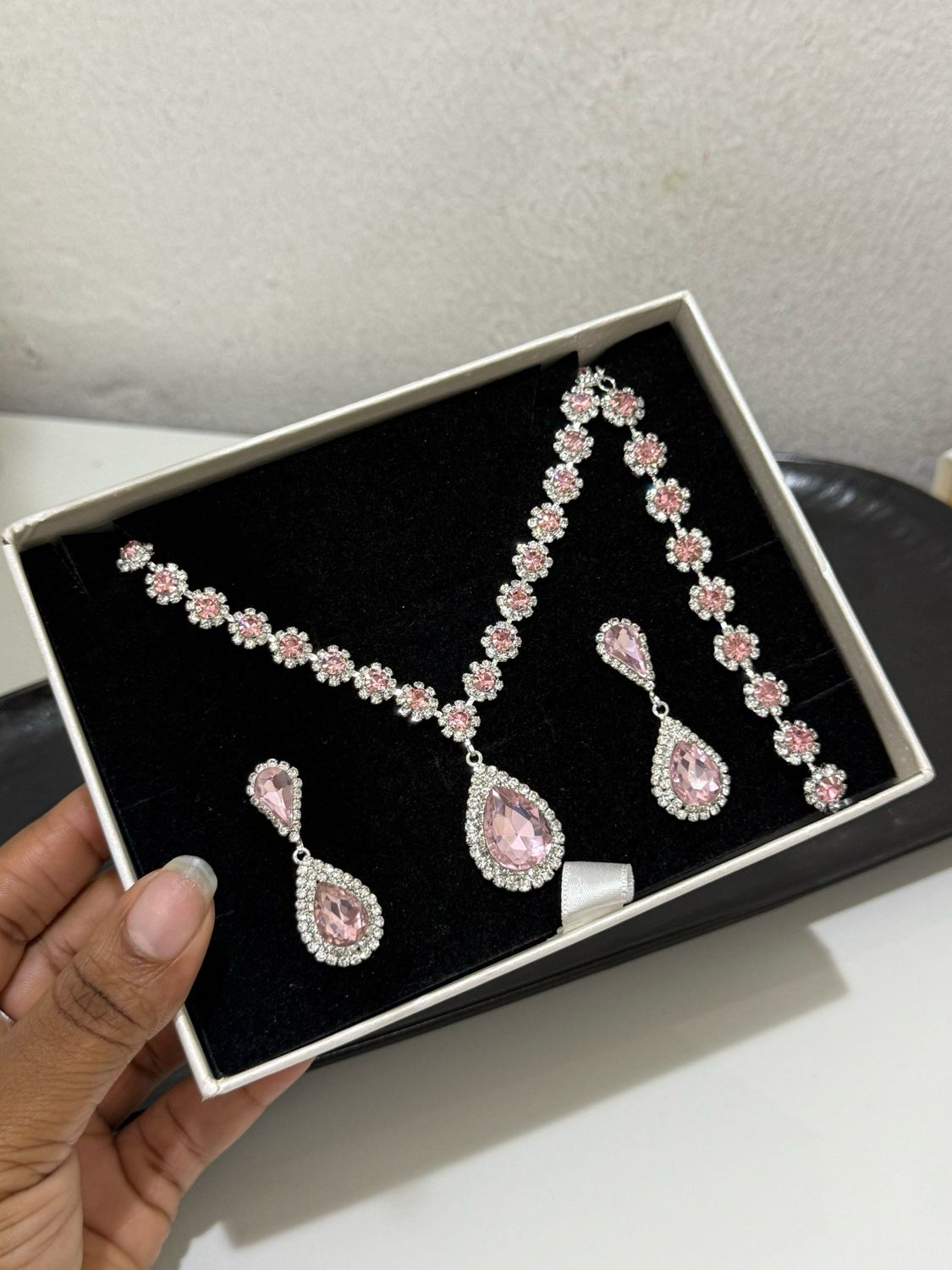 Radiance Jewelry Set